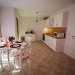 Andreya's Sea Apartment-beach, Sea Garden ,old Town, Free Parking, Free Evcharging Station Appartement Varna