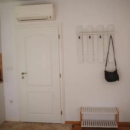 公寓 Andreya's Sea Apartment-beach, Sea Garden ,old Town, Free Parking, Free Evcharging Station 瓦爾納