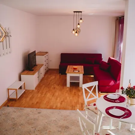 Andreya's Sea Apartment-beach, Sea Garden ,old Town, Free Parking, Free Evcharging Station Апартаменты Варна