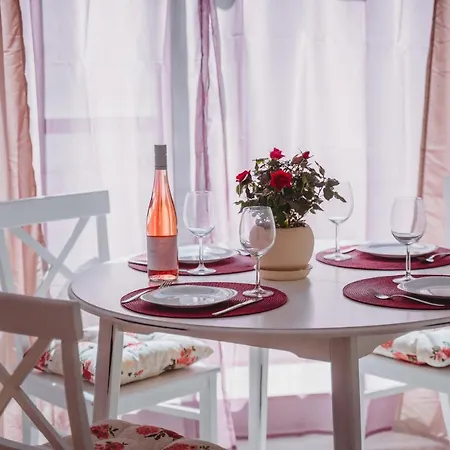 Apartment Andreya's Sea Apartment-beach, Sea Garden ,old Town, Free Parking, Free Evcharging Station Warna