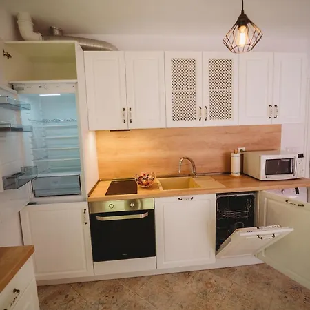 Andreya's Sea Apartment-beach, Sea Garden ,old Town, Free Parking, Free Evcharging Station *