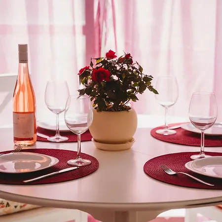 Andreya's Sea Apartment-beach, Sea Garden ,old Town, Free Parking, Free Evcharging Station Apartment